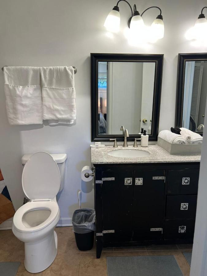 Recently Renovated Haven In Brookhaven.